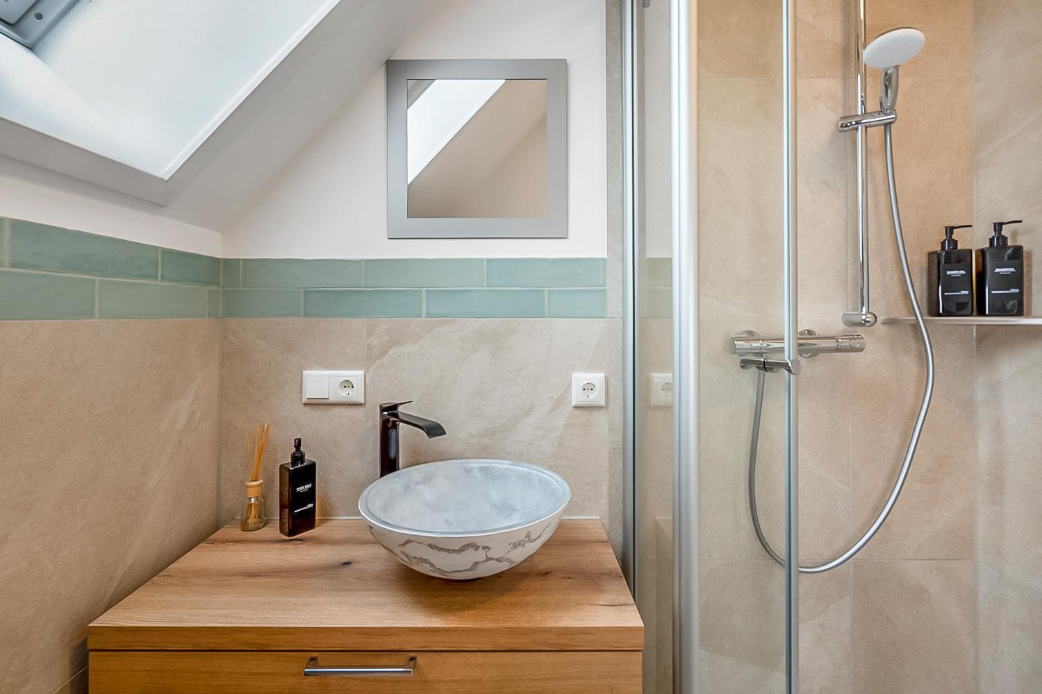 Namaste Homes - Ferienwohnung Mit Dachterrasse Bad Windsheim Luaran gambar